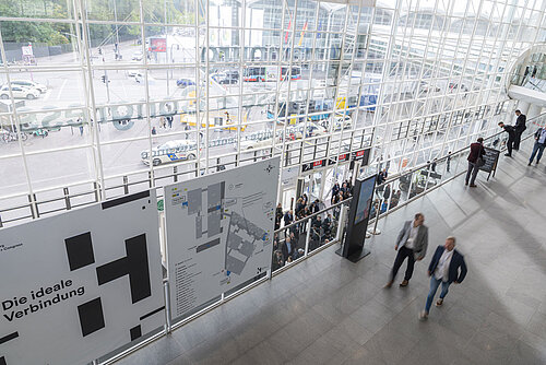 Foyer Mitte OG zur WindEnergy Hamburg