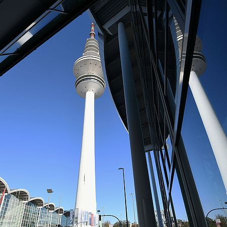 Hamburg Messe: Fassade und Fernsehturm